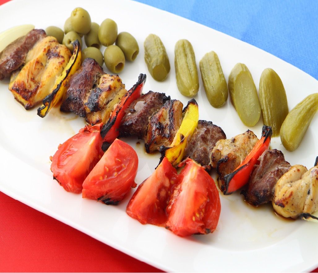 Chelo Kebab Gol-e-Gandom dish